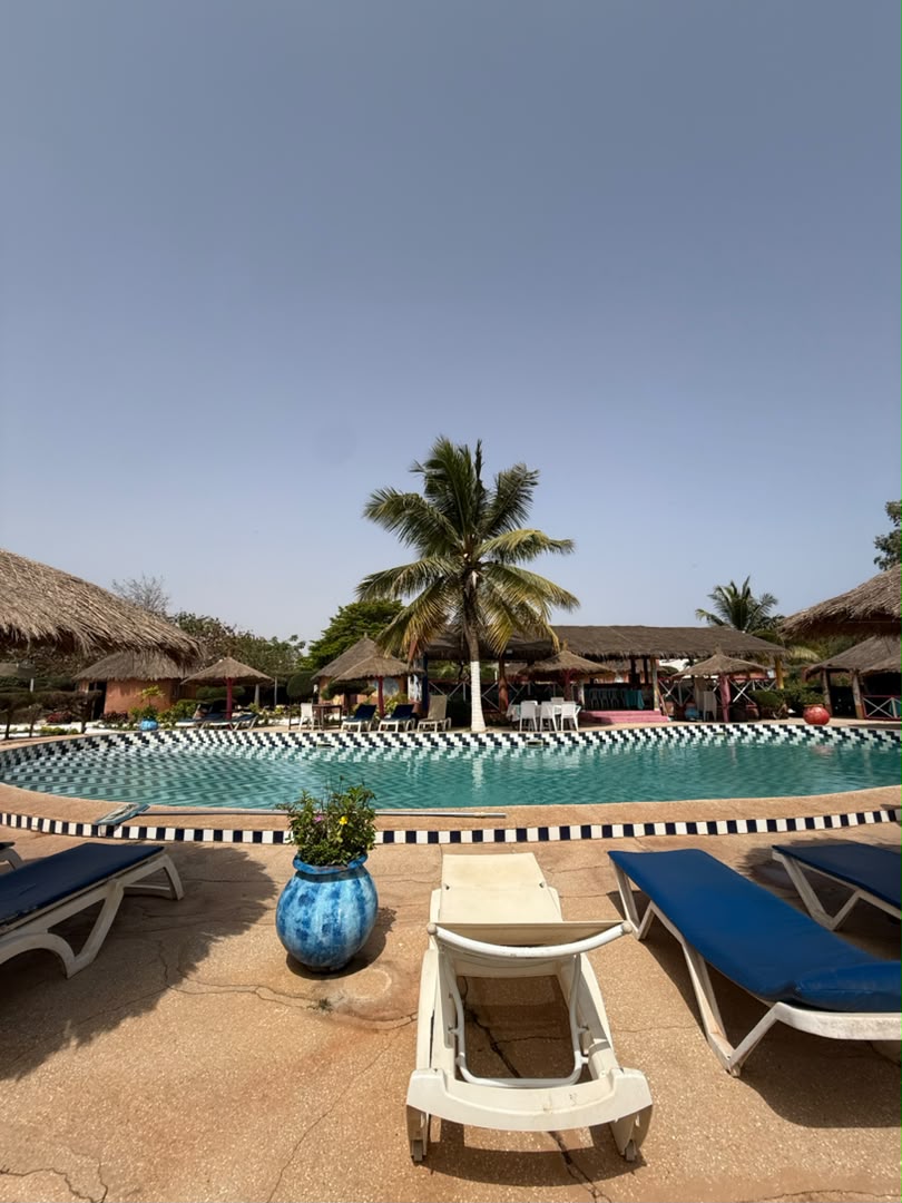 Piscine pour l'expérience duo avec déjeuner près du Lac Rose au Sénégal