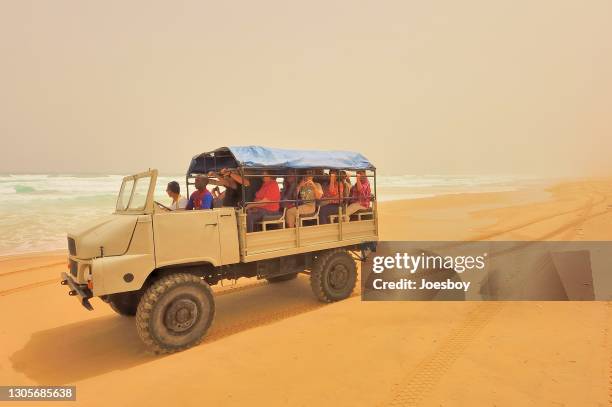 Paysages, activités et découverte du Lac Rose près de Dakar au Sénégal | Lac Rose Tour Aventure