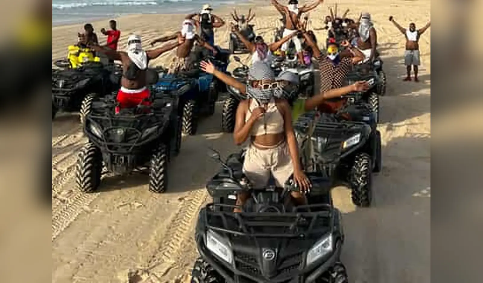 Excursion en quad entre pistes et plage à Lac Rose, Sénégal