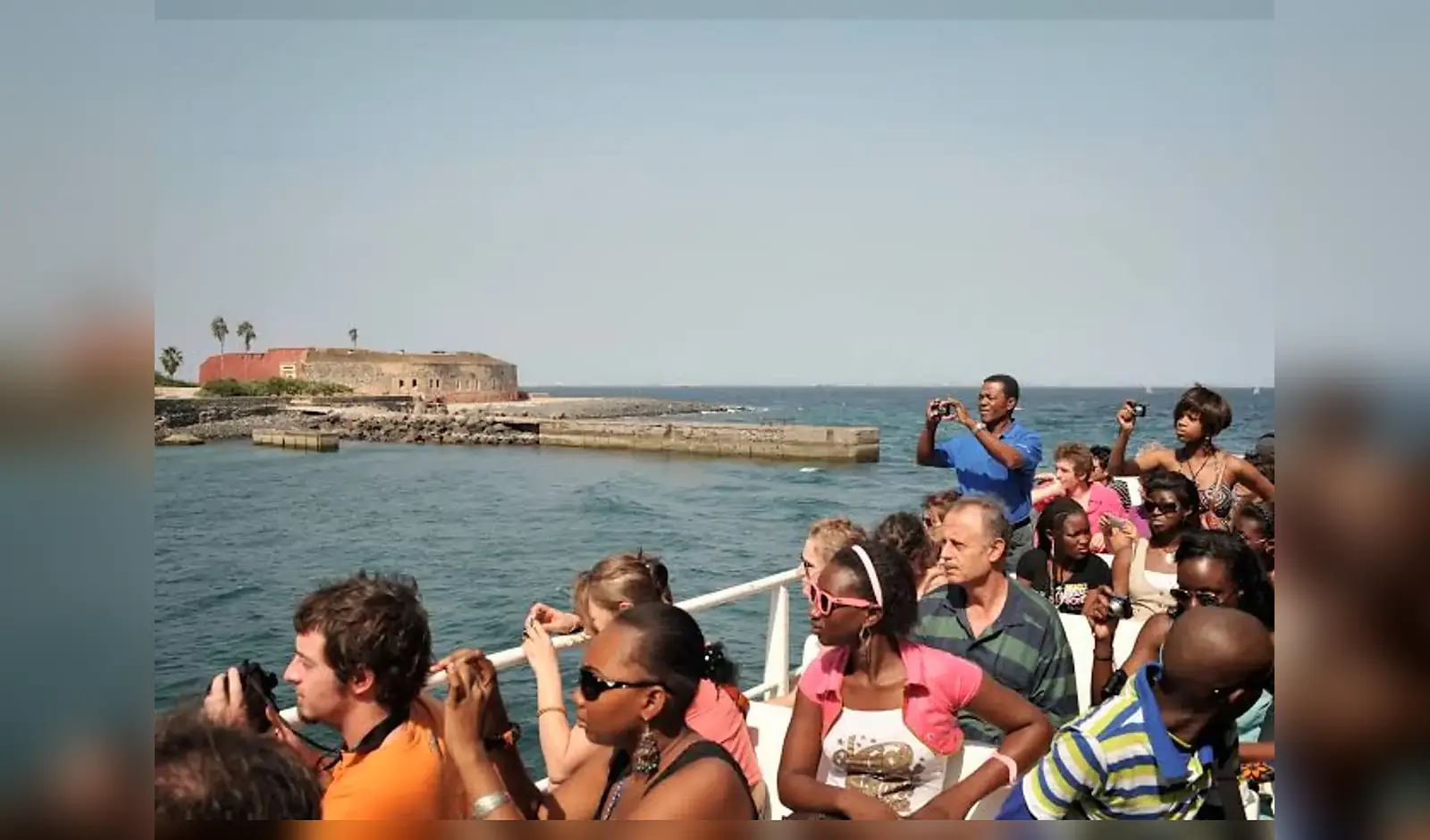 Traversée en bateau vers l’île de Gorée à Île de Gorée, Sénégal