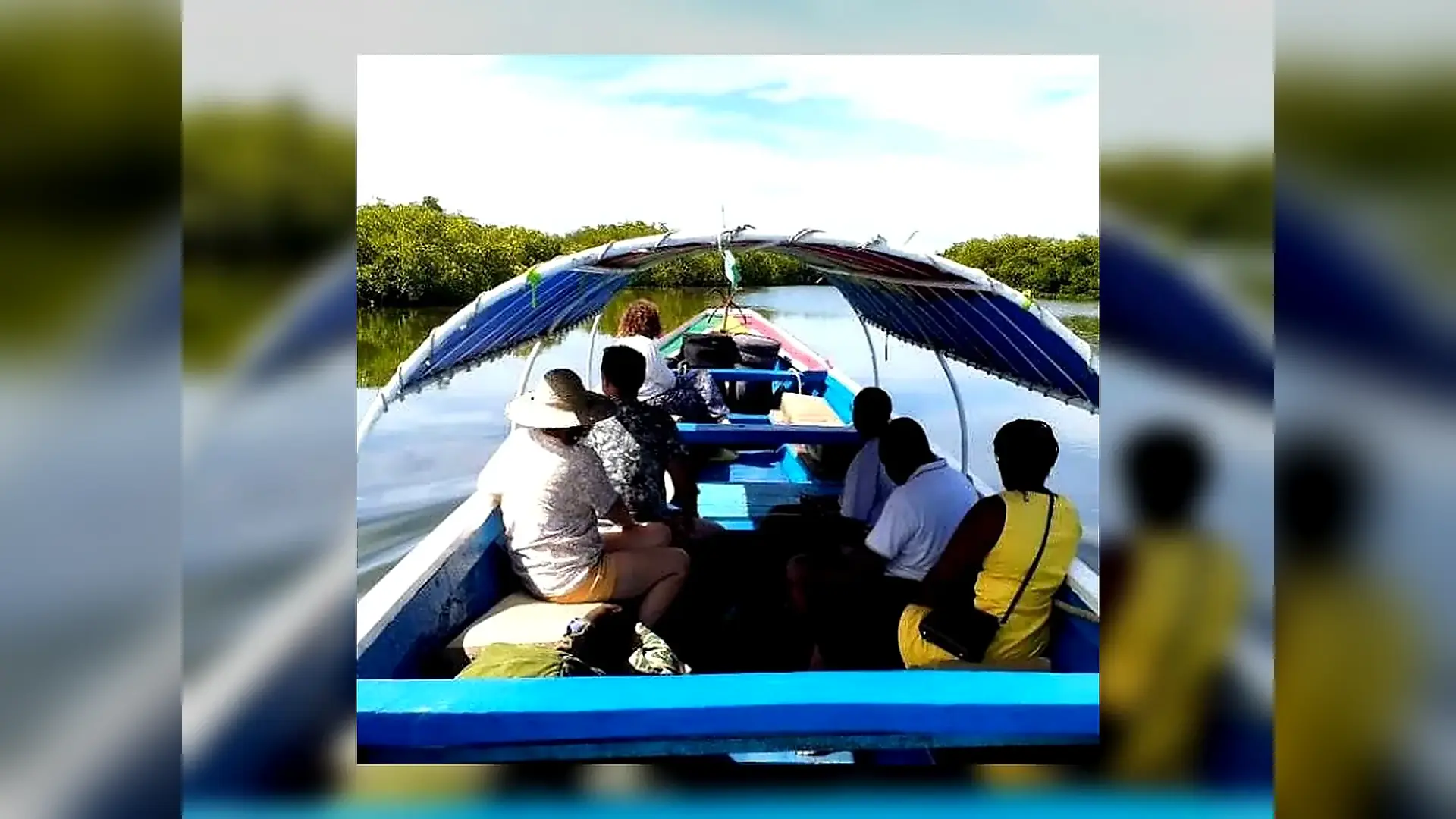 Paseo en piragua entre manglares en Circuitos combinados por Senegal, Senegal